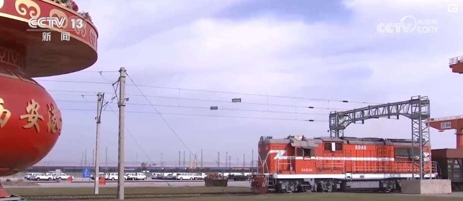 "发展优势""新引擎""井喷式"增长!