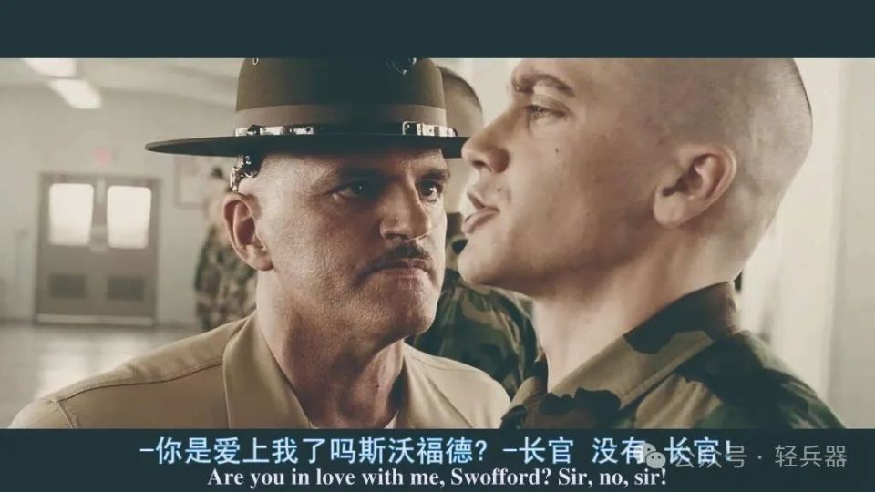 节奏明快,画面爽朗,导演拍摄手法娴熟,经典美国电影——影片《锅盖头
