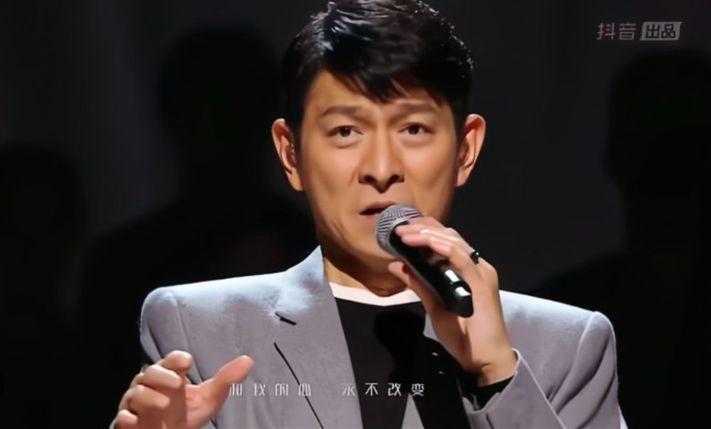 歌手刘德华，终于要回来了_腾讯新闻