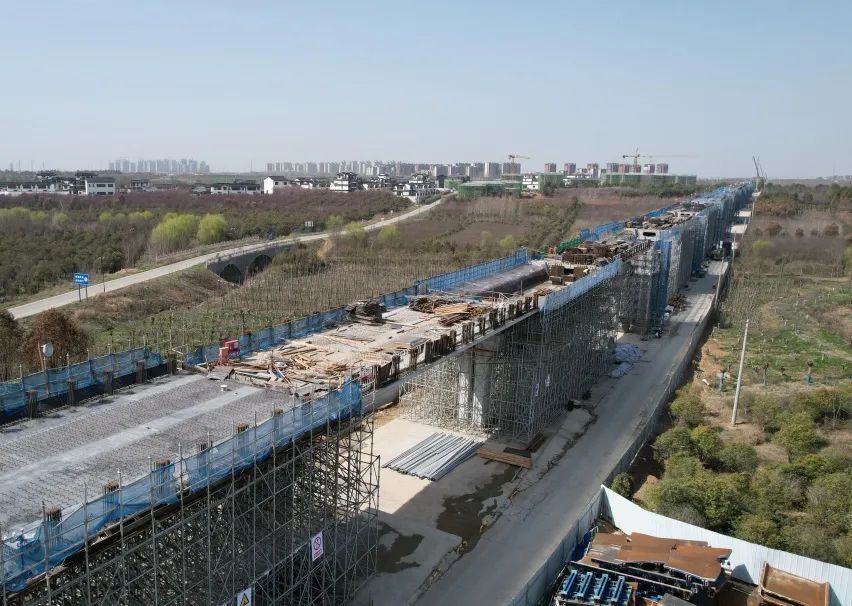 合肥新桥机场s1线1标项目主体工程顺利完工