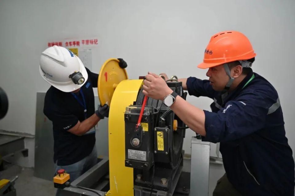 我市举办电梯维修职业技能竞赛