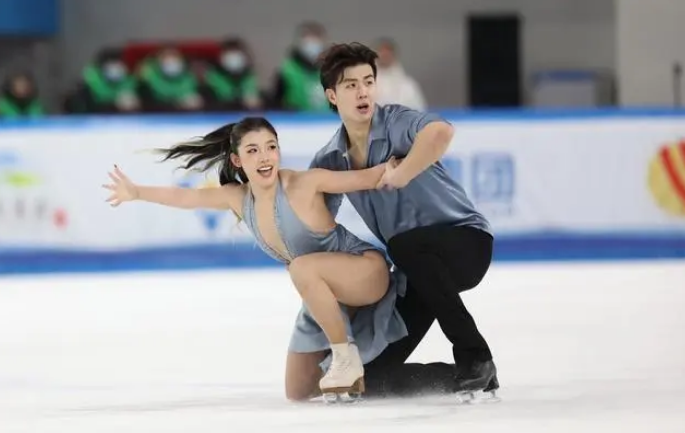 王诗玥/柳鑫宇十四冬加冕双冠王 获花滑世锦赛参赛资格