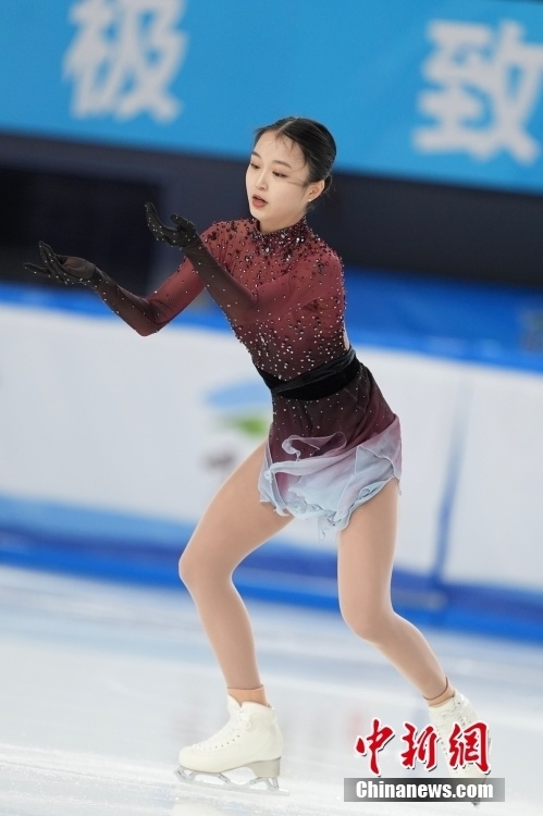 十四冬花样滑冰团体赛朱易亮相女单短节目