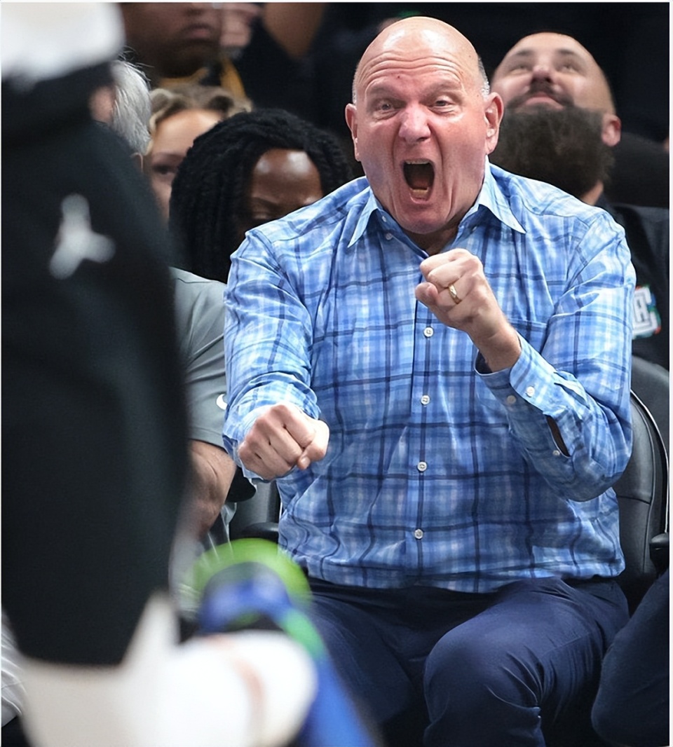 快船老板鲍尔默9000亿财富世界前十,马斯克1.5万亿首富