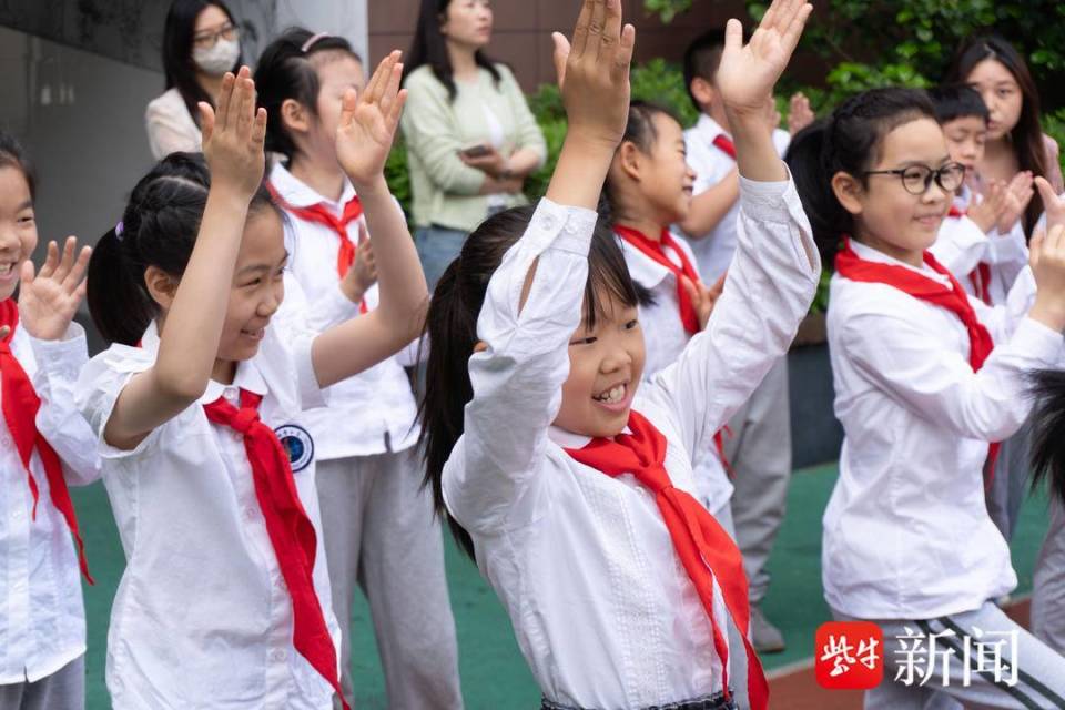 南京市力学小学首届小风铃微笑成长节助力学生创造性成长