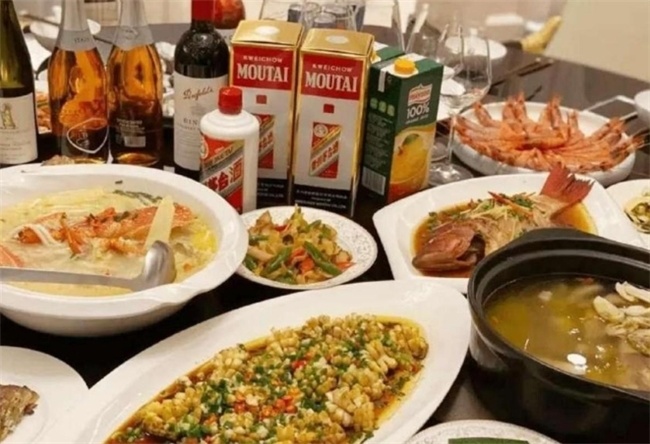 上海人喝酒"怪象",高档席茅五,日常用红星尤其偏爱这4款_腾讯新闻