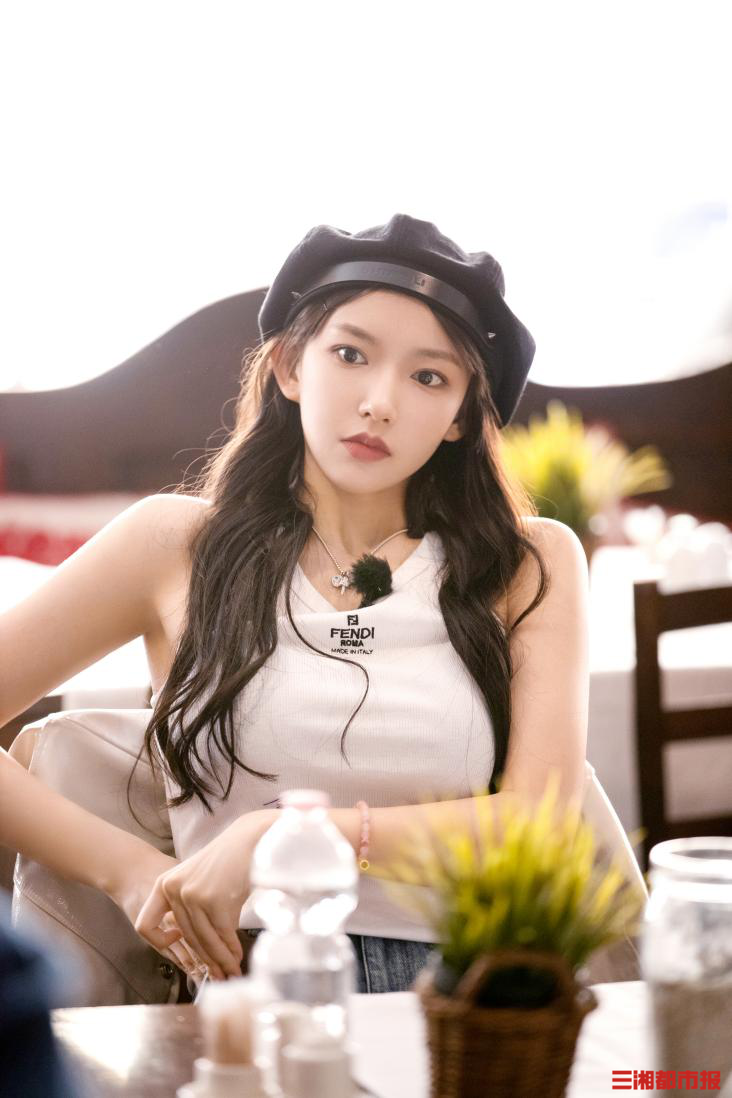 为中餐厅注入新鲜血液;"熏腊肉大使"沈梦辰和"一定好好洗碗"林允闪亮