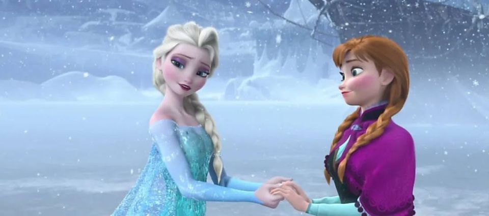 近年来大举把自家《花木兰》《阿拉丁》《小美人鱼》等老牌公主改编成