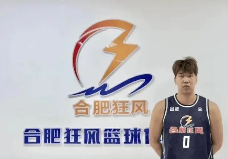 惨遭弃用！广东旧将NBL都上不了场 朱芳雨放弃他没错