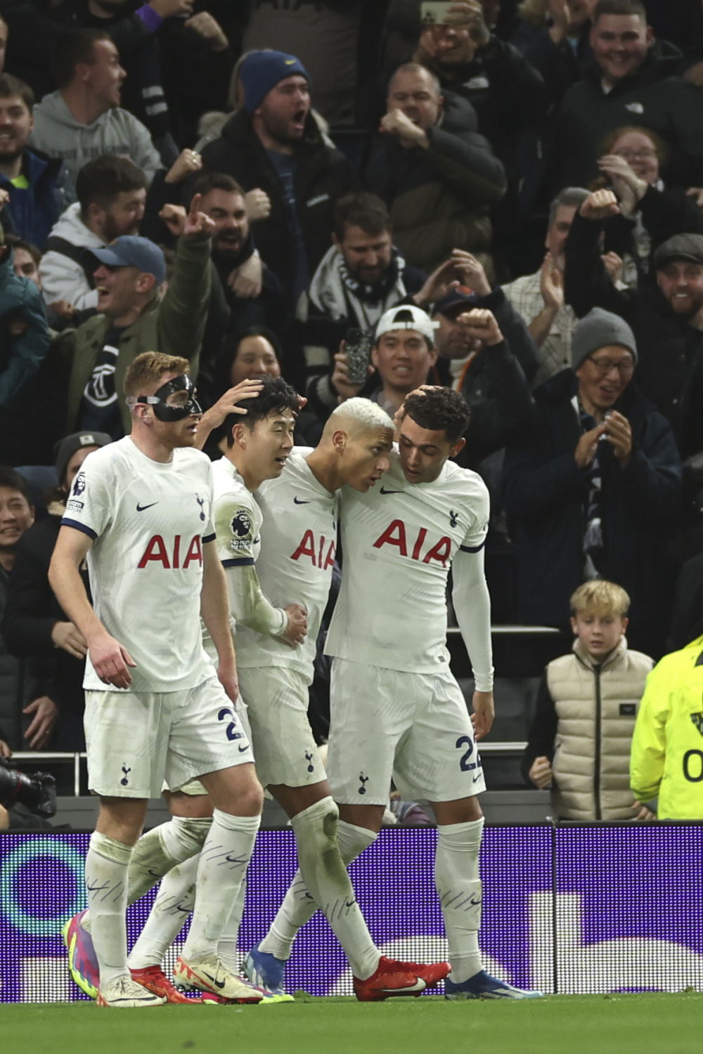 足球英超联赛热刺胜纽卡斯尔联3