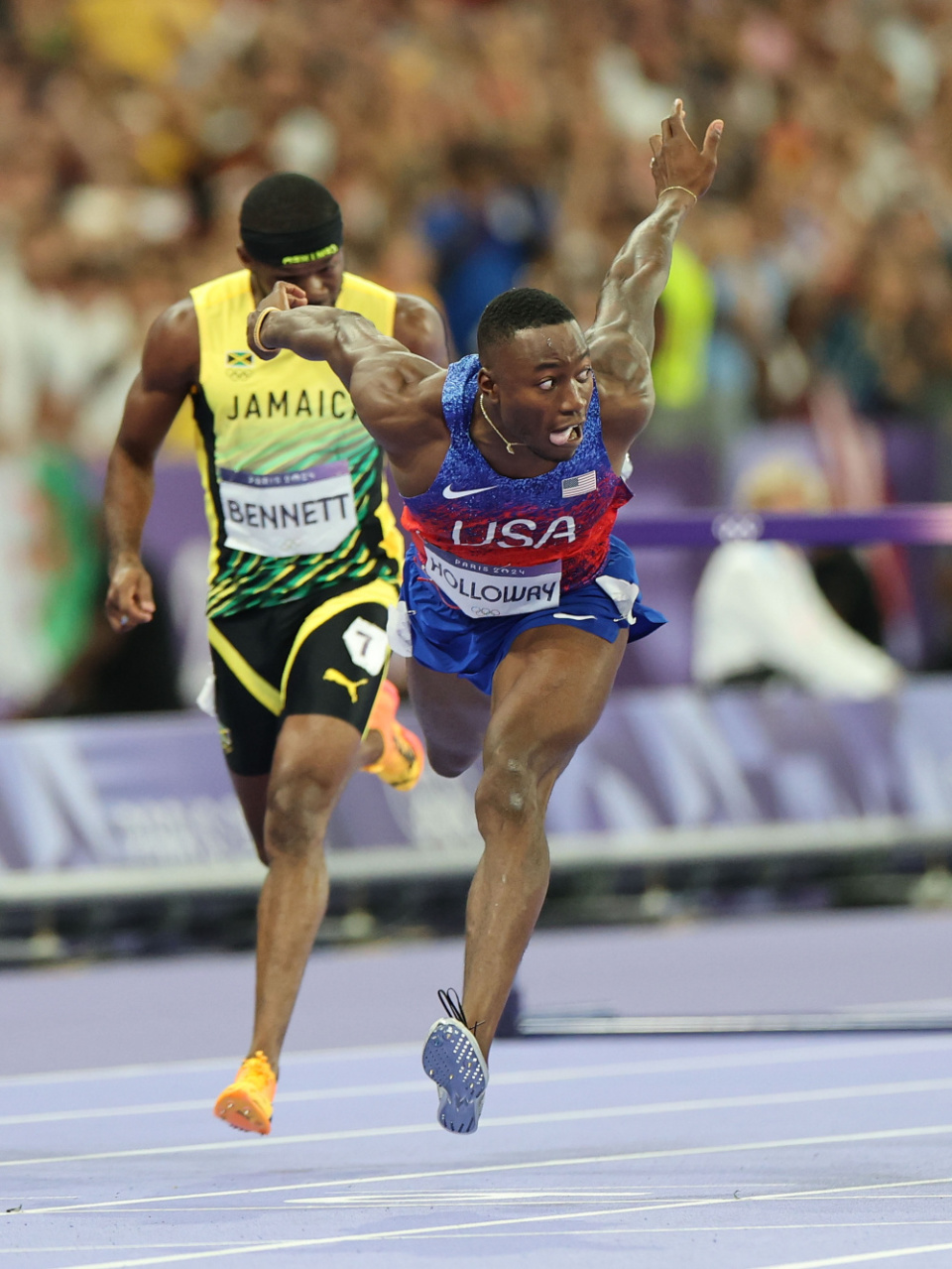 巴黎奥运会男子110米栏美国选手霍洛韦获冠军