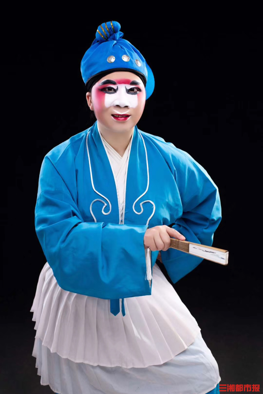 湘妹子扮丑15年,反串花鼓戏丑角走红
