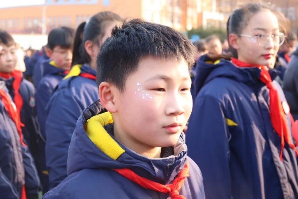 石桥小学举办"雅韵校园 红润童心"庆元旦活动