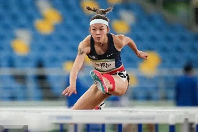 女子60米栏一共有43人参赛,这次室内世锦赛,该项目按赛前本赛季个人最