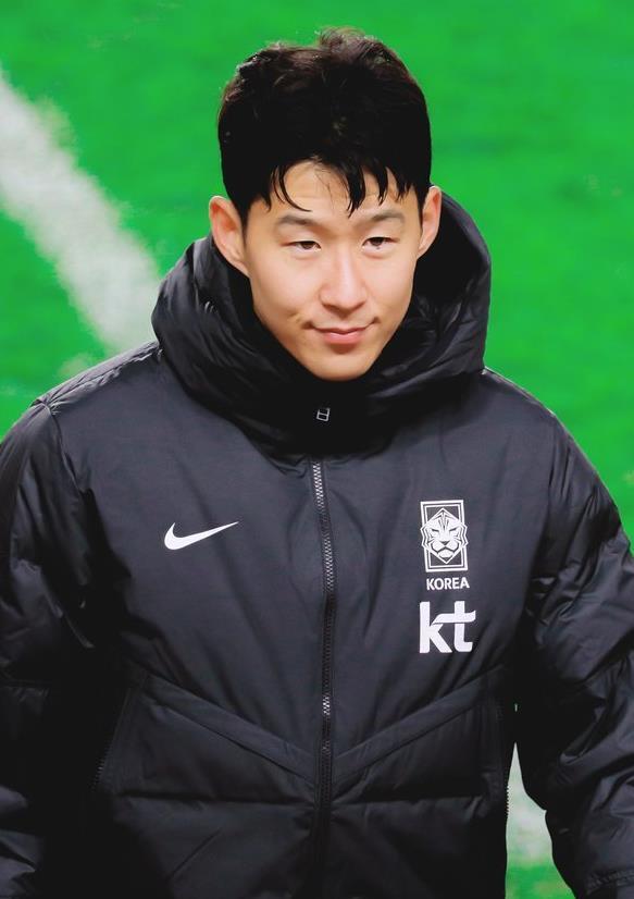 内讧事件曝光后李刚仁社交媒体发文道歉应该听老大哥的话