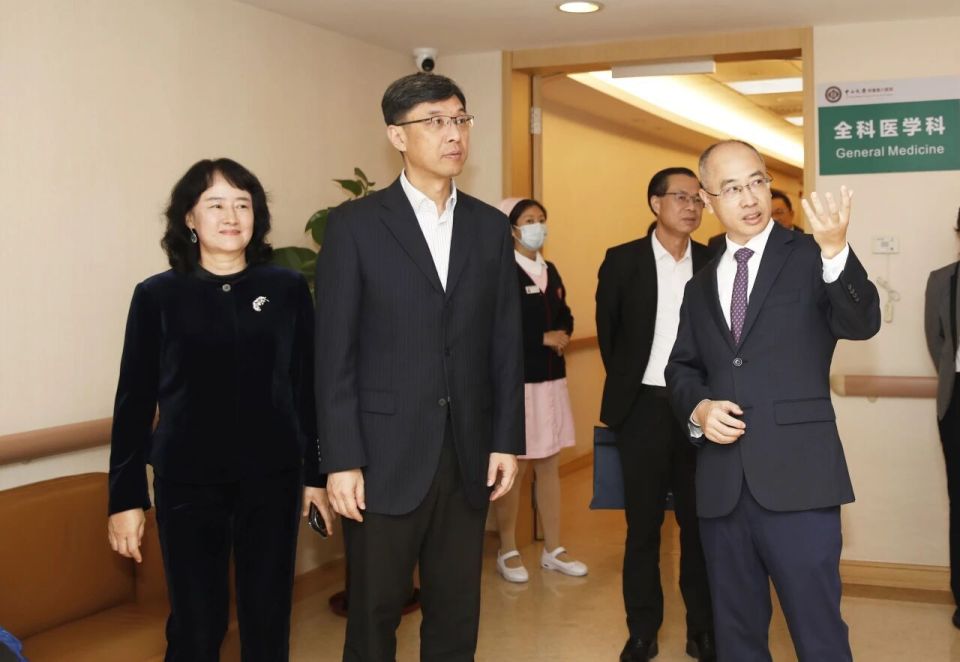 中山大学党委书记刘承功一行来我院调研_腾讯新闻