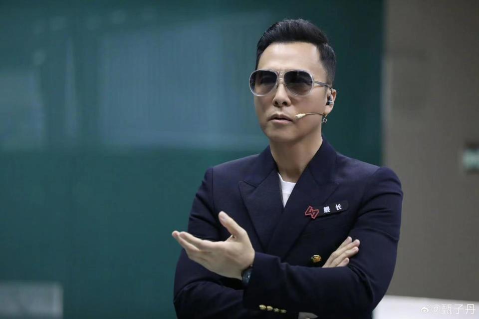 强者云集,甄子丹任"舰长",综艺《我可以47》开播-腾讯新闻