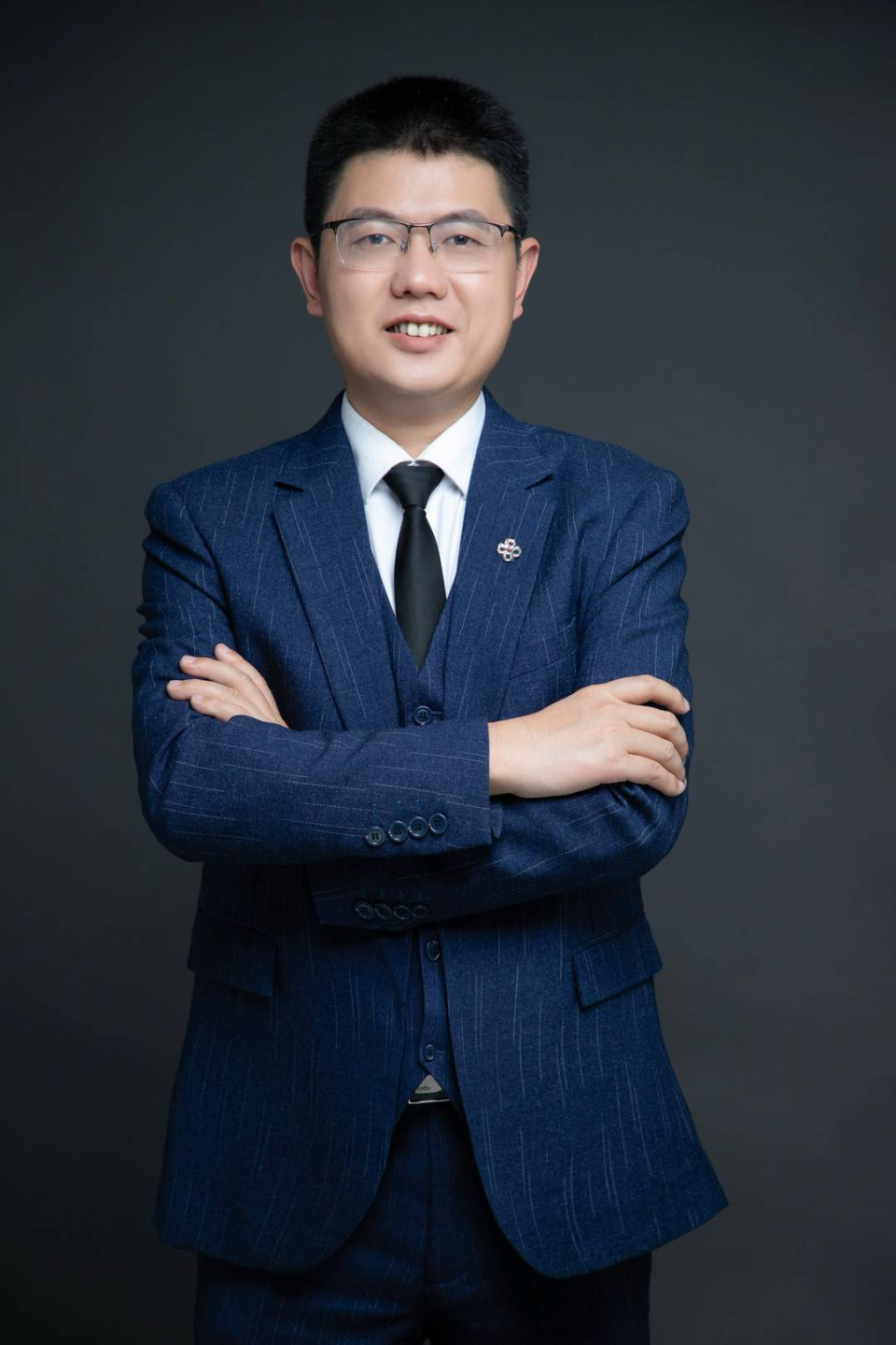 盘和林：李子柒的视频是治愈的，也是有耐心的，能够让浮躁的人静下来_腾讯新闻