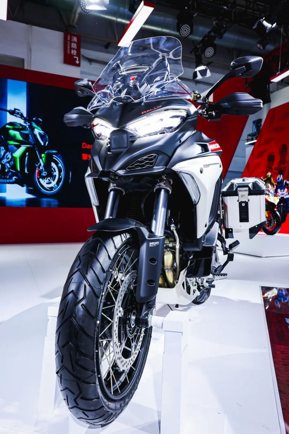 【北京摩展】揽途开路,大鬼冲锋!杜卡迪携多款重磅新车亮相