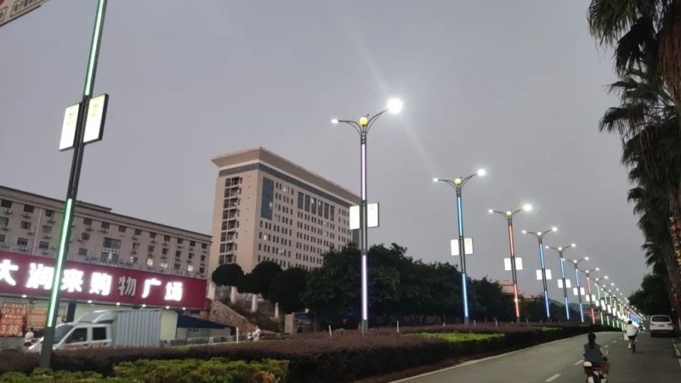 路灯升级改造，让智慧城市照明更惠民_腾讯新闻
