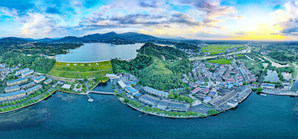 攸县酒埠江 图片来自攸县人民政府门户网站酒埠江风景区位于攸县东部