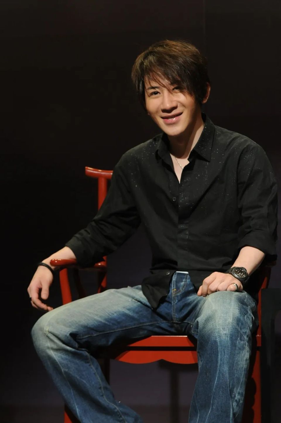 48岁刘谦回应患癌