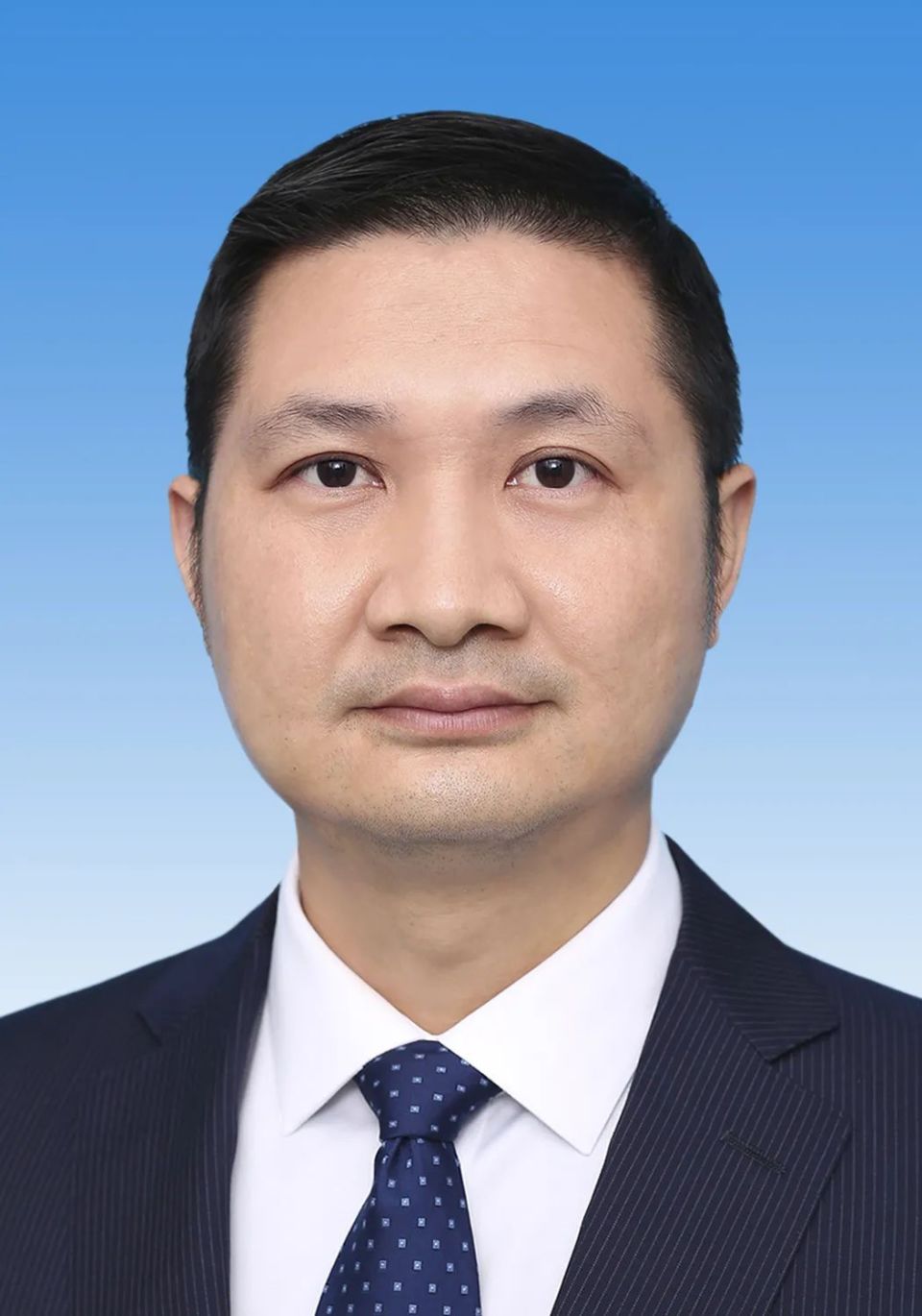 此前,周懿为重庆市合川区副区长,党组成员.