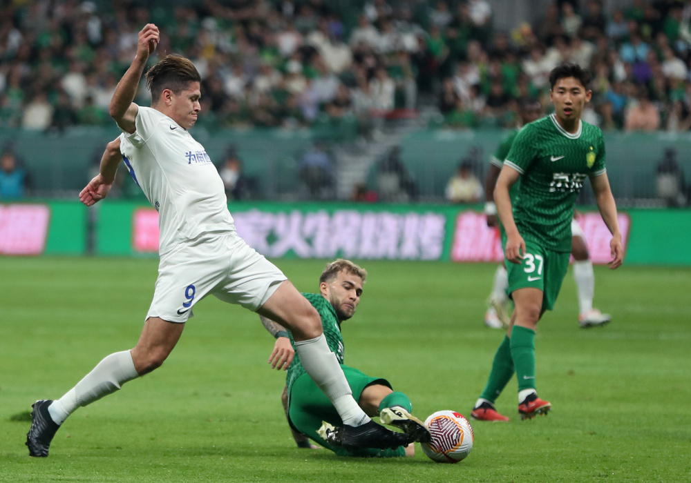 足球——中超:北京国安对阵南通支云