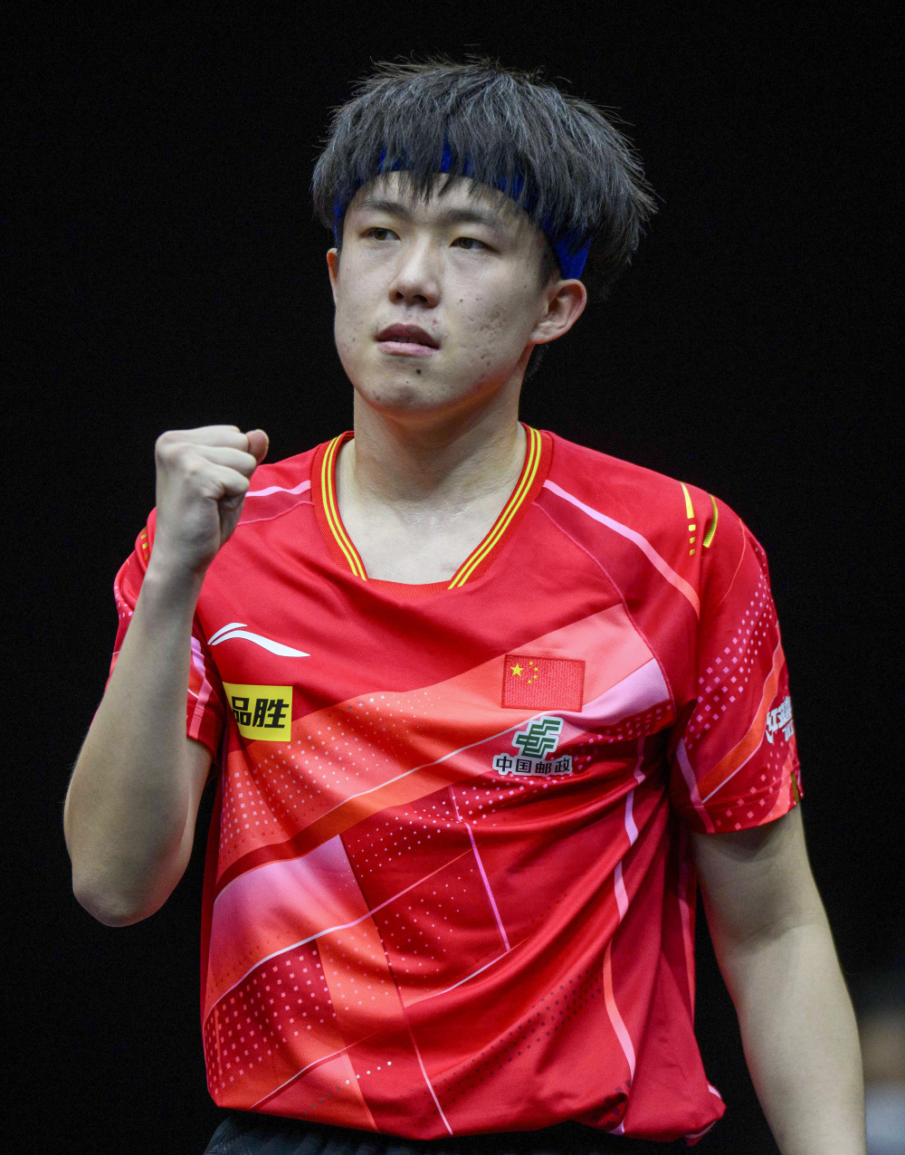 乒乓球——wtt男子总决赛:王楚钦晋级八强_腾讯新闻