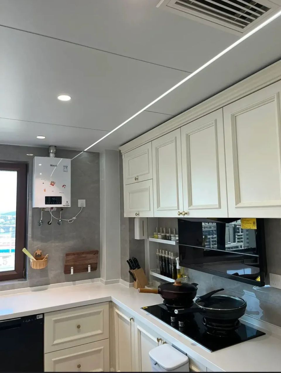 厨房吊顶施工,要了解石膏板吊顶和硅酸钙板的区别