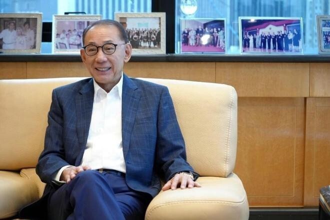 杨受成不忘初心用电影讲好中国故事_腾讯新闻
