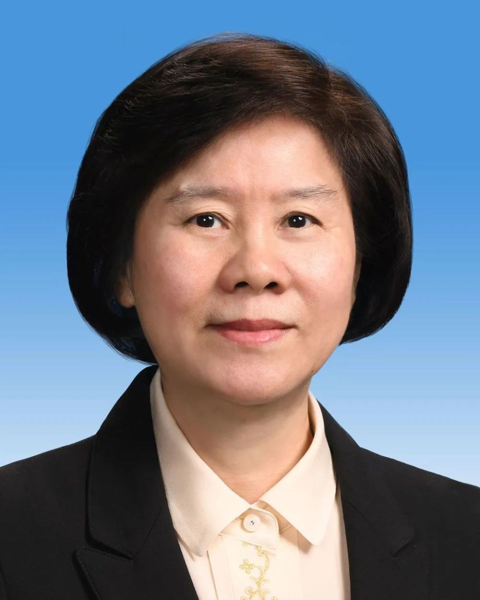 政协第十四届全国委员会主席、副主席简历_腾讯新闻