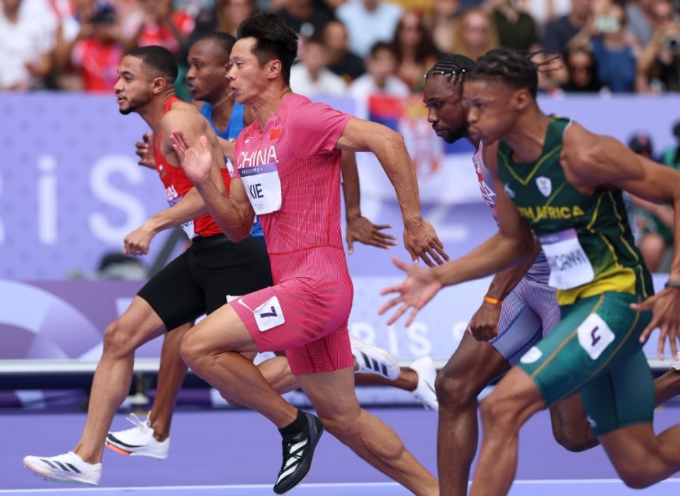 只差一个排名 谢震业无缘百米半决赛