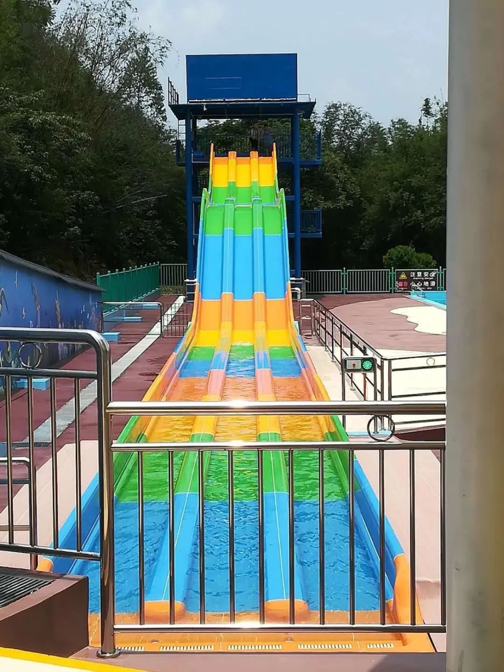 三水人家门口的漂流升级开放,还有水上乐园