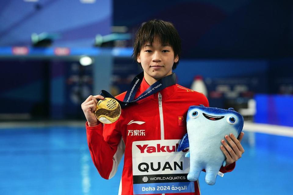 全红婵首夺世锦赛单人金牌:金牌握在手里感觉真好