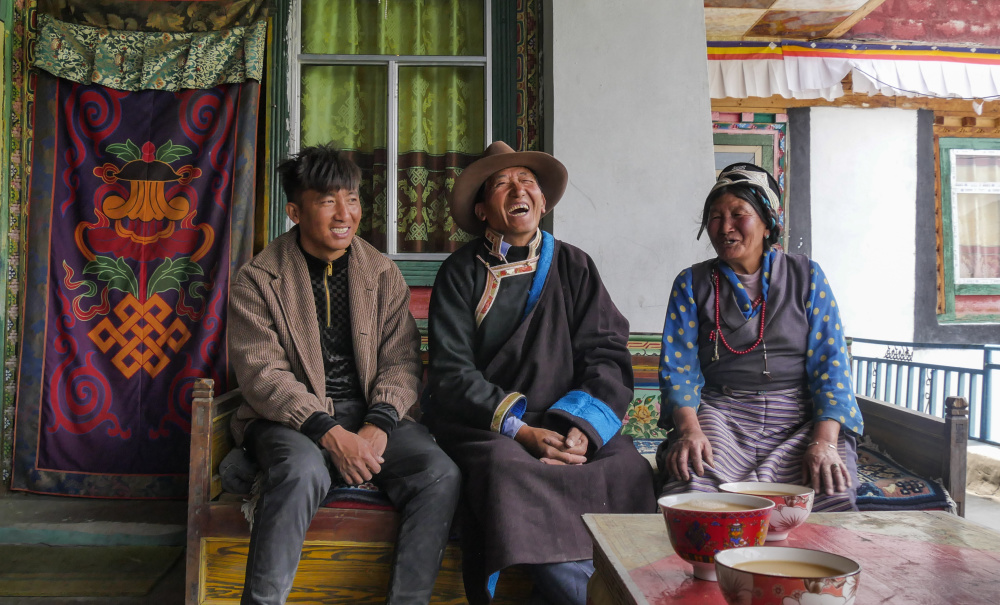 (社会)西藏工匠丨索朗群培:马包传匠心_腾讯新闻