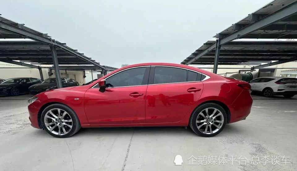 一句话让车企名誉扫地弯道之王找梁家辉代言后马自达销量依旧塞车