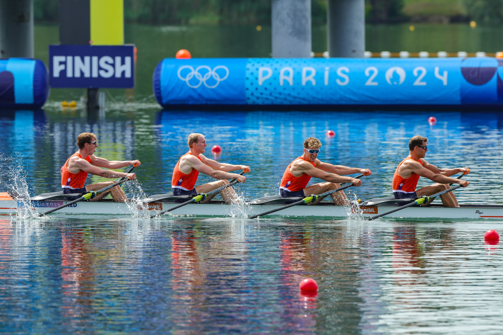 巴黎奥运会丨赛艇——男子四人双桨决赛赛况(2)