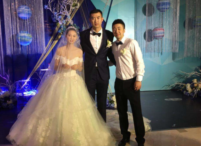 中国男篮的斗牛犬,姚明为了他首次违规,27岁退役和易建联创业