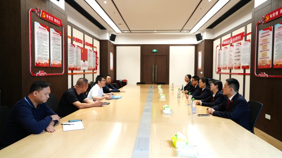 立足特色产业发展,湖北仙桃法院绘就新时代人民法庭司法为民新"枫"景_