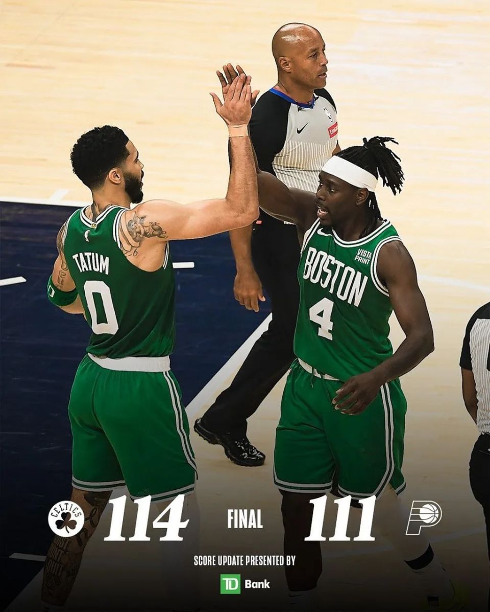 nike「蓝图战靴」亮相赛场!_腾讯新闻