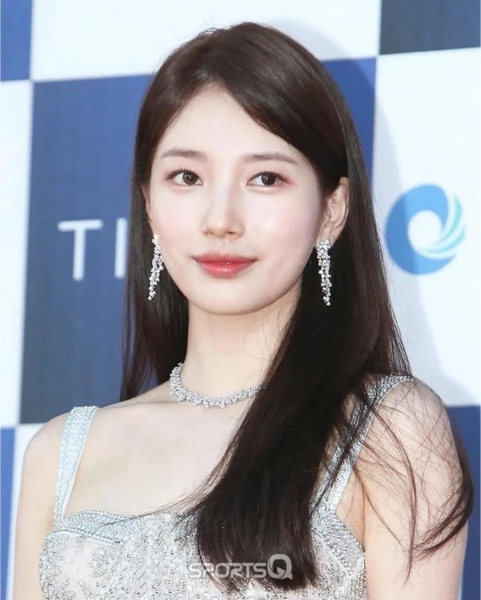 她双眼皮加宽2mm就面目全非,韩系审美的容错率变这么低了?