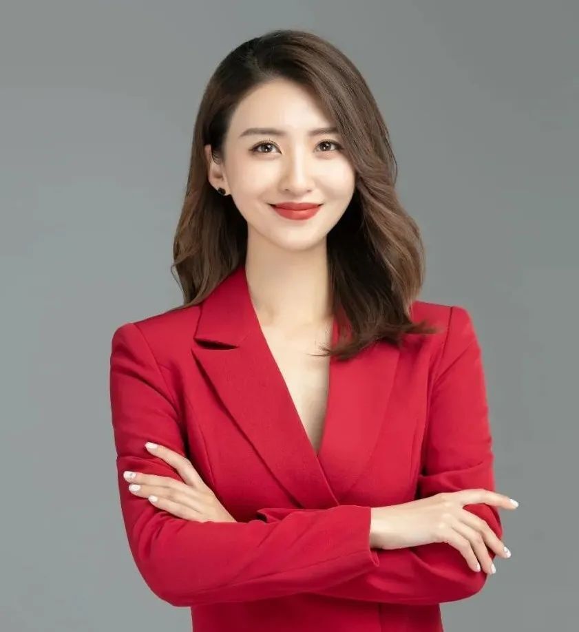 主持人:captain龚凡小凡凡左:魏红祥,中:曹则贤,右:成蒙为了搞清楚