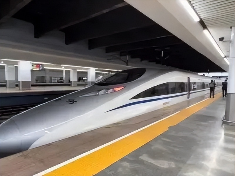 广深港高铁进一步加开跨境列车67香港段分阶段重启至广东长途列车