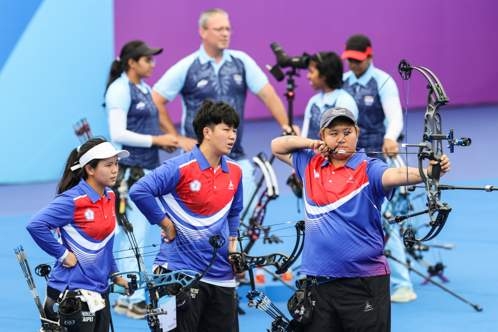 射箭——女子团体复合弓赛况(2)_腾讯新闻