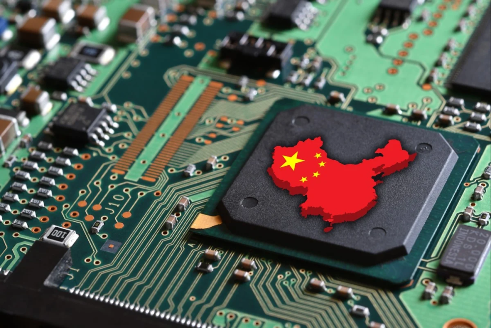 港媒:中国将掌握全球30%科技数据,中国科技崛起,西方联手遏制