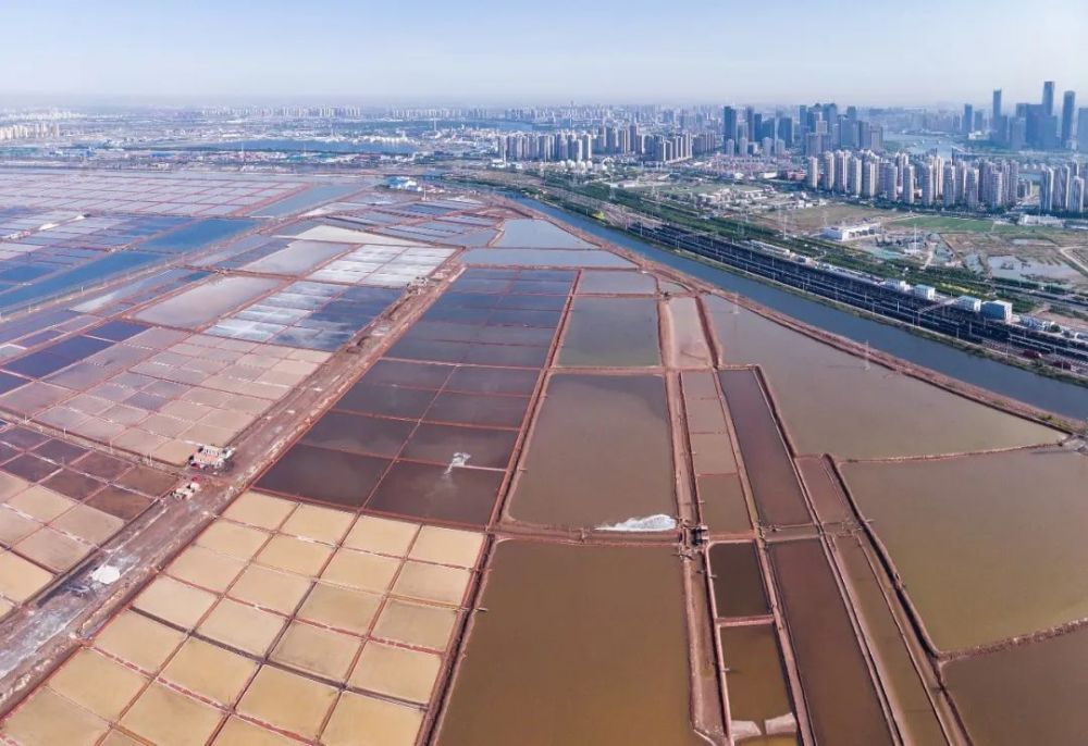 五代后唐同光三年所建的芦台场位于天津市汉沽区海盐产场长芦汉沽盐场