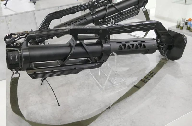 波兰的现代版掷弹筒,lmp-2017轻型单兵迫击炮_腾讯新闻