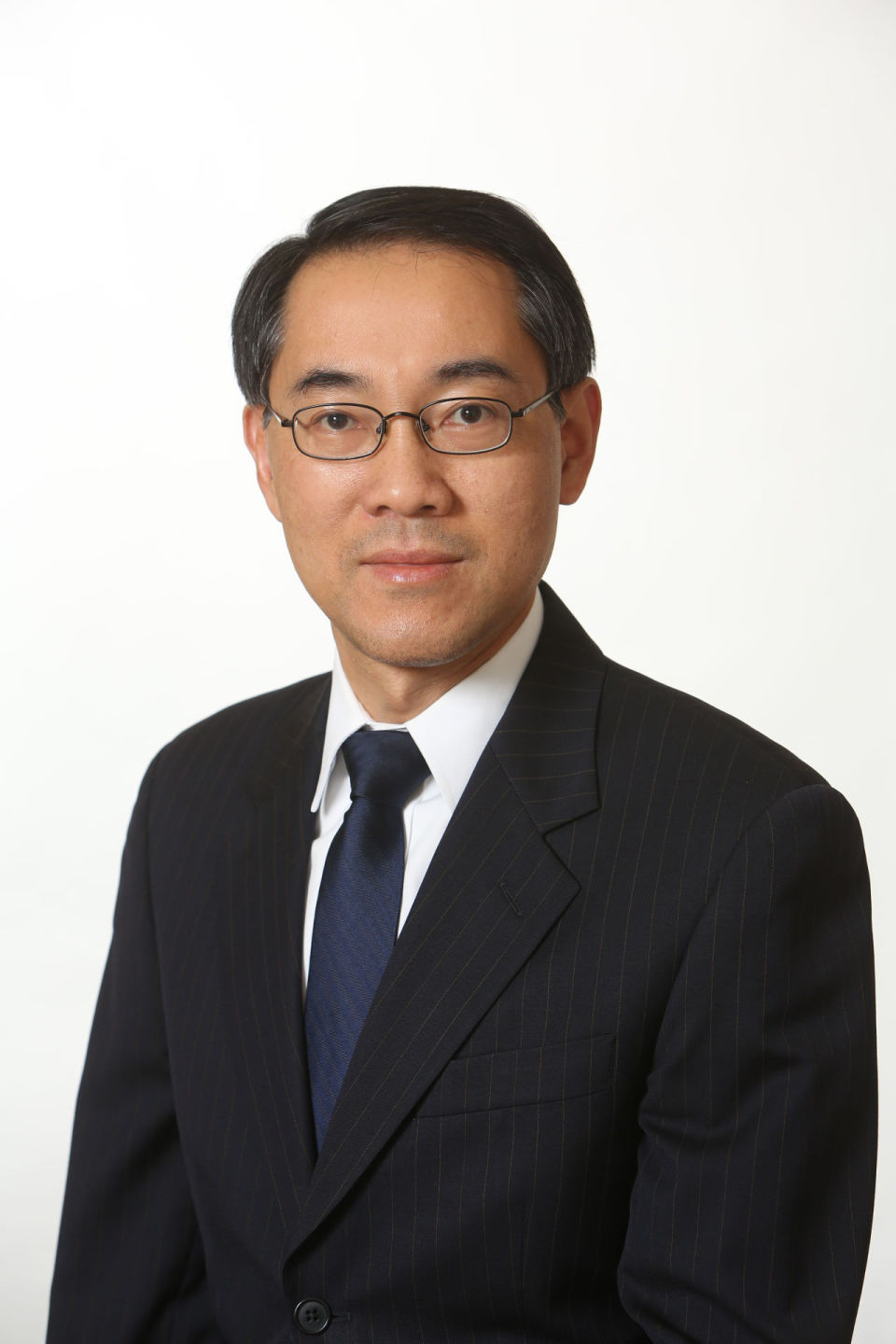 科技的大规模运用，将每年提升中国潜在增长率——专访渣打银行大中华及北亚首席经济学家丁爽|首席访谈⑭-腾讯新闻