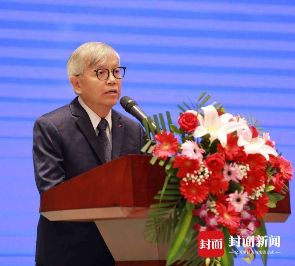 香港电影金像奖评委田启文：新生代导演和演员开始成为主力_腾讯新闻